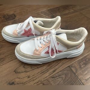 Pink Lily sparkle star sneakers size 7